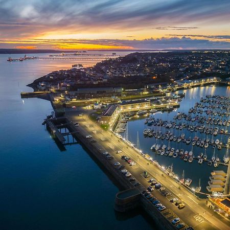 Haven View - 2 Bedroom Apartment - Milford Haven Eksteriør billede