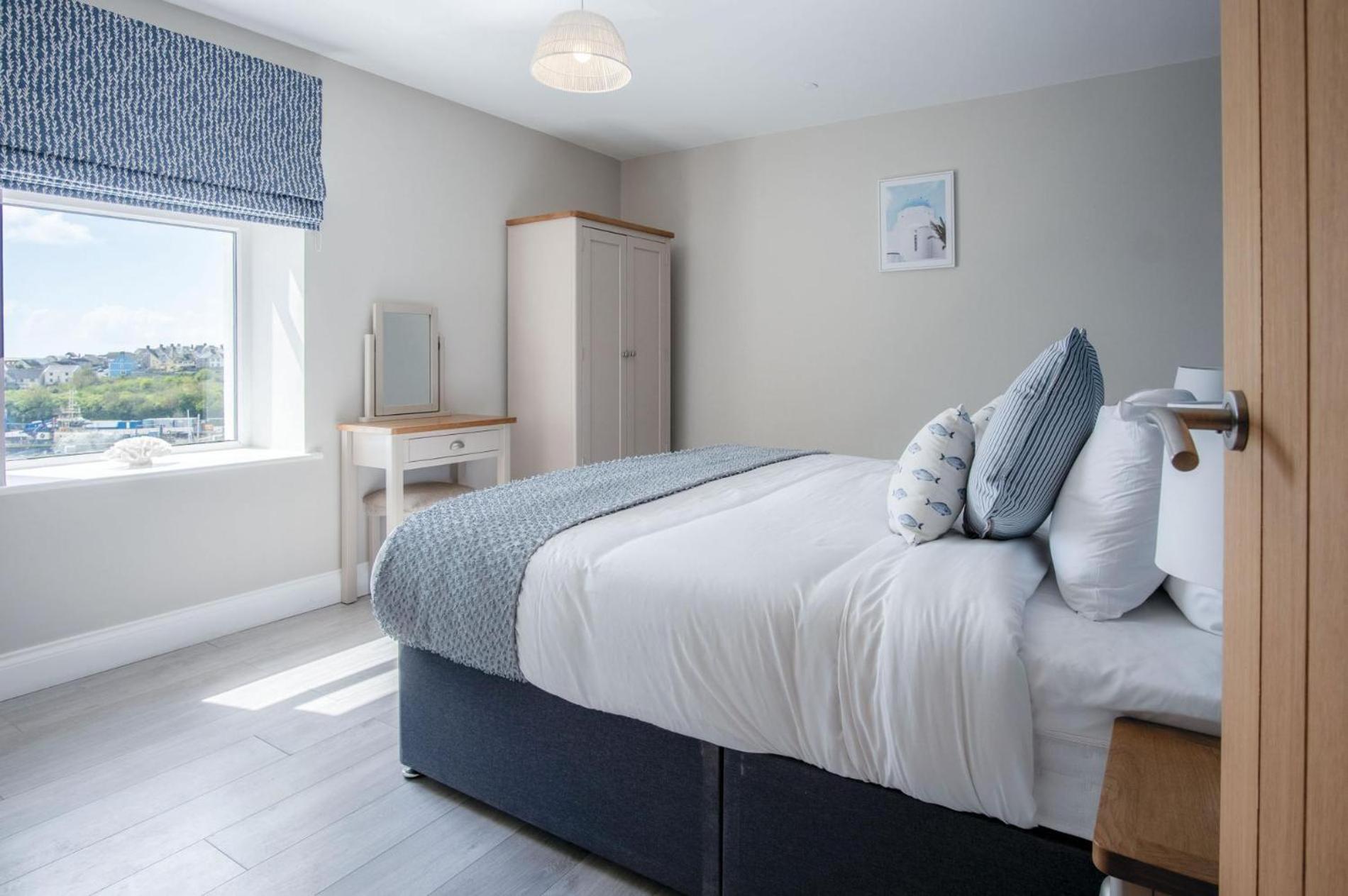 Haven View - 2 Bedroom Apartment - Milford Haven Eksteriør billede