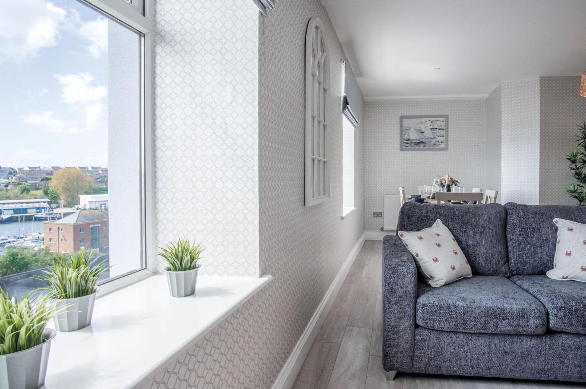 Haven View - 2 Bedroom Apartment - Milford Haven Eksteriør billede