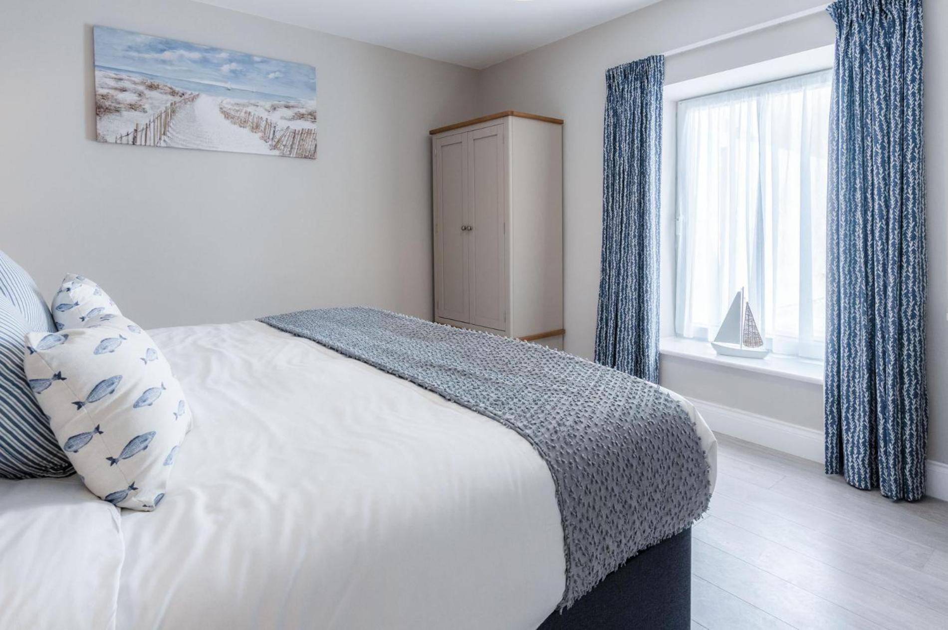 Haven View - 2 Bedroom Apartment - Milford Haven Eksteriør billede