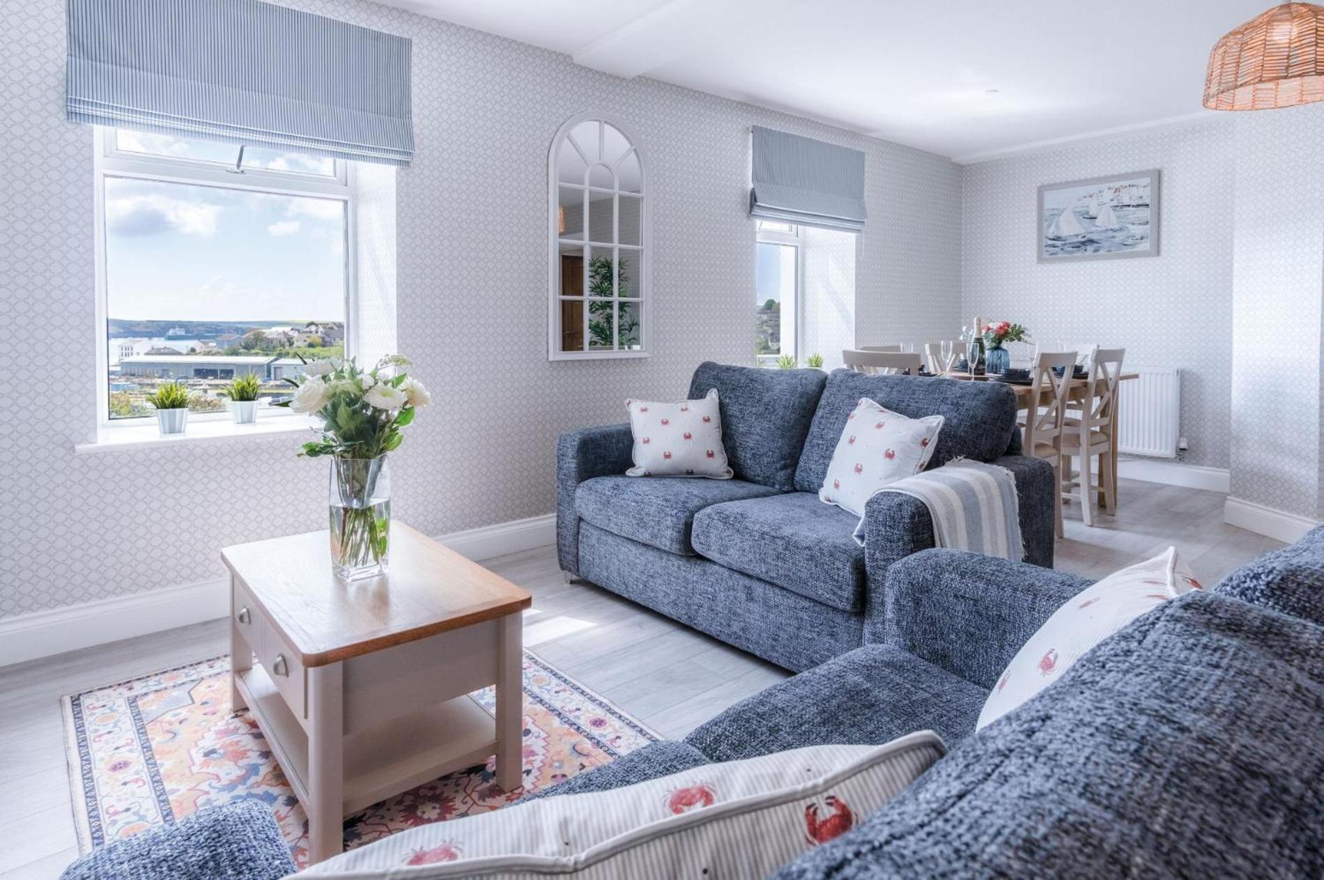 Haven View - 2 Bedroom Apartment - Milford Haven Eksteriør billede